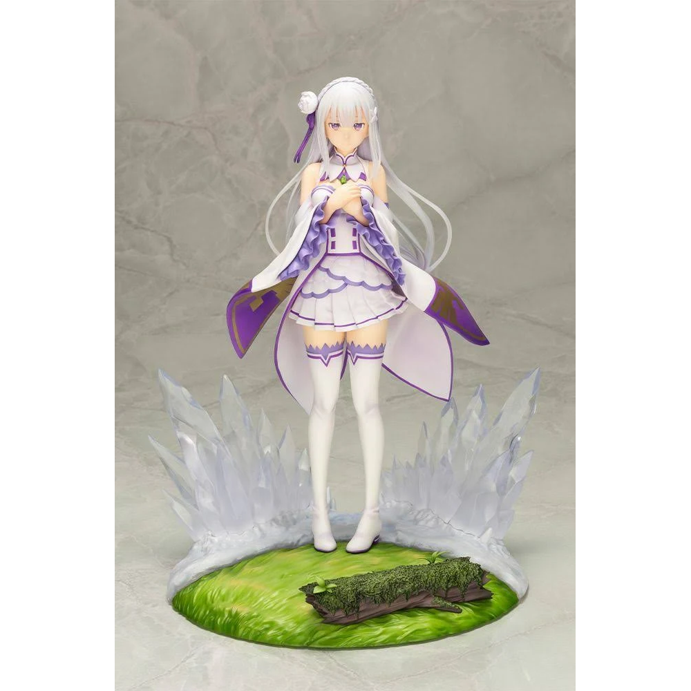 KOTOBUKIYA: Re:Zero Starting Life in Another World - Emilia (Memory's Journey) 1/7 Scale Figure