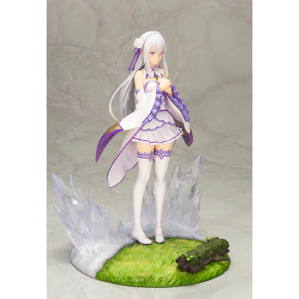 KOTOBUKIYA: Re:Zero Starting Life in Another World - Emilia (Memory's Journey) 1/7 Scale Figure