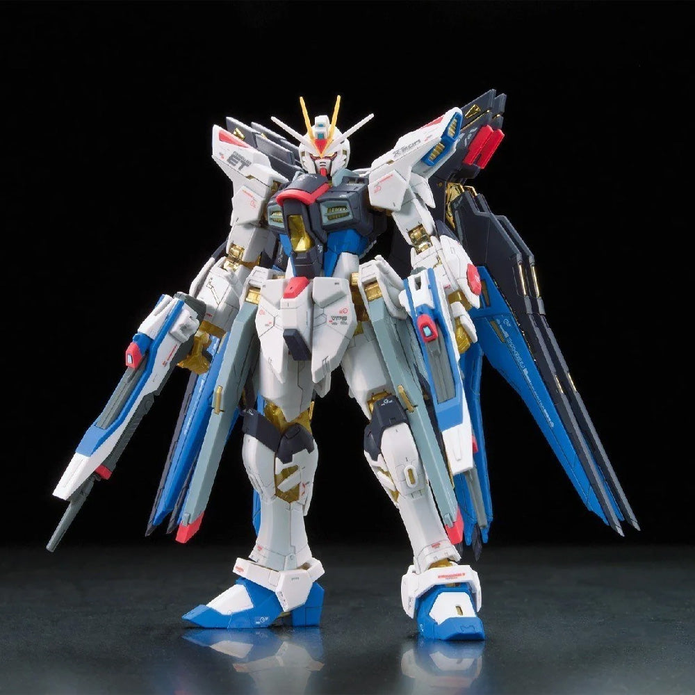 Bandai Hobby: Gundam SEED Destiny - RG 1/144 Strike Freedom Gundam #14 Model Kit