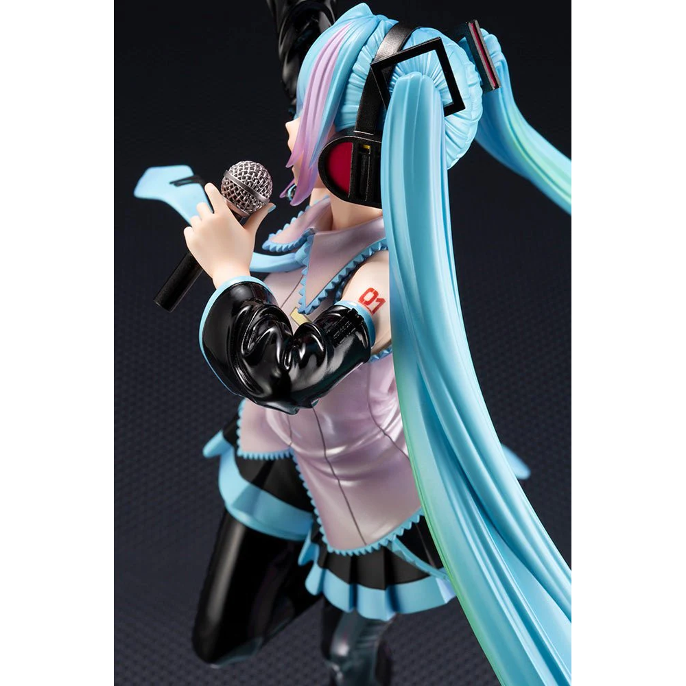 KOTOBUKIYA Bishoujo: Hatsune Miku x My Little Pony 1/7 Scale Figure KOTOBUKIYA Bishoujo: Hatsune Miku x My Little Pony 1/7 Scale Figure