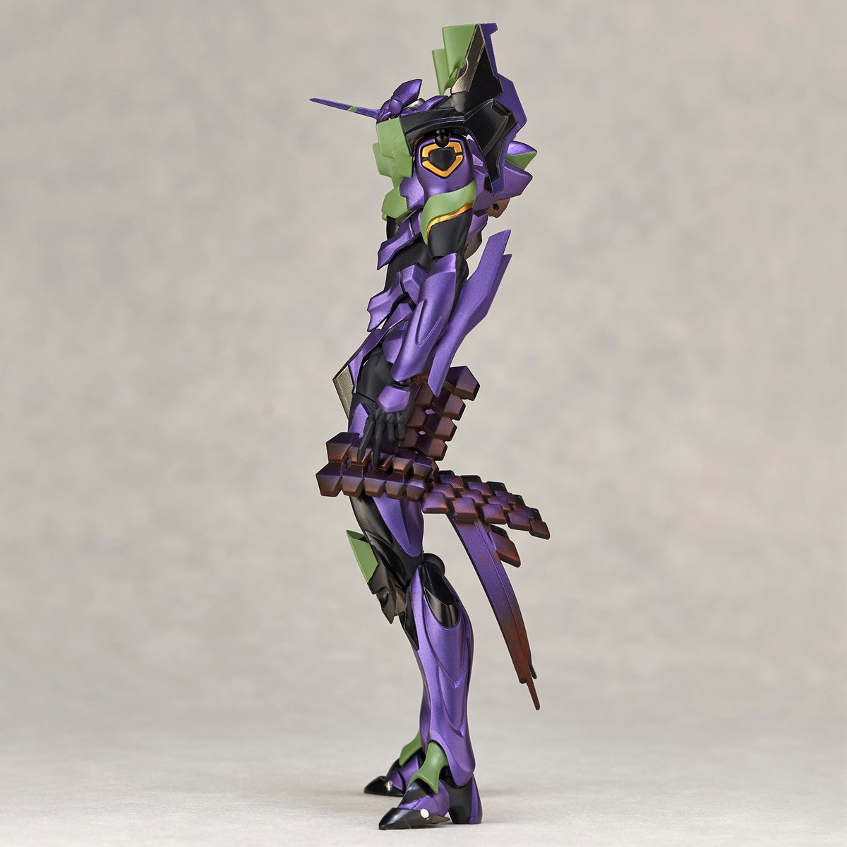 Revoltech: Evangelion Evolution - EVA-01 Natayanagi Action Figure