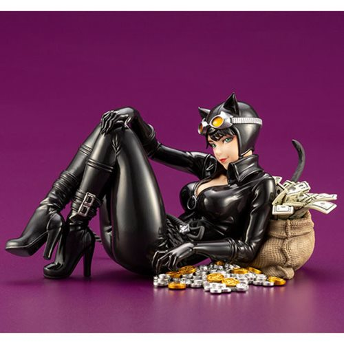 KOTOBUKIYA Bishoujo: DC Comics Catwoman Returns Statue