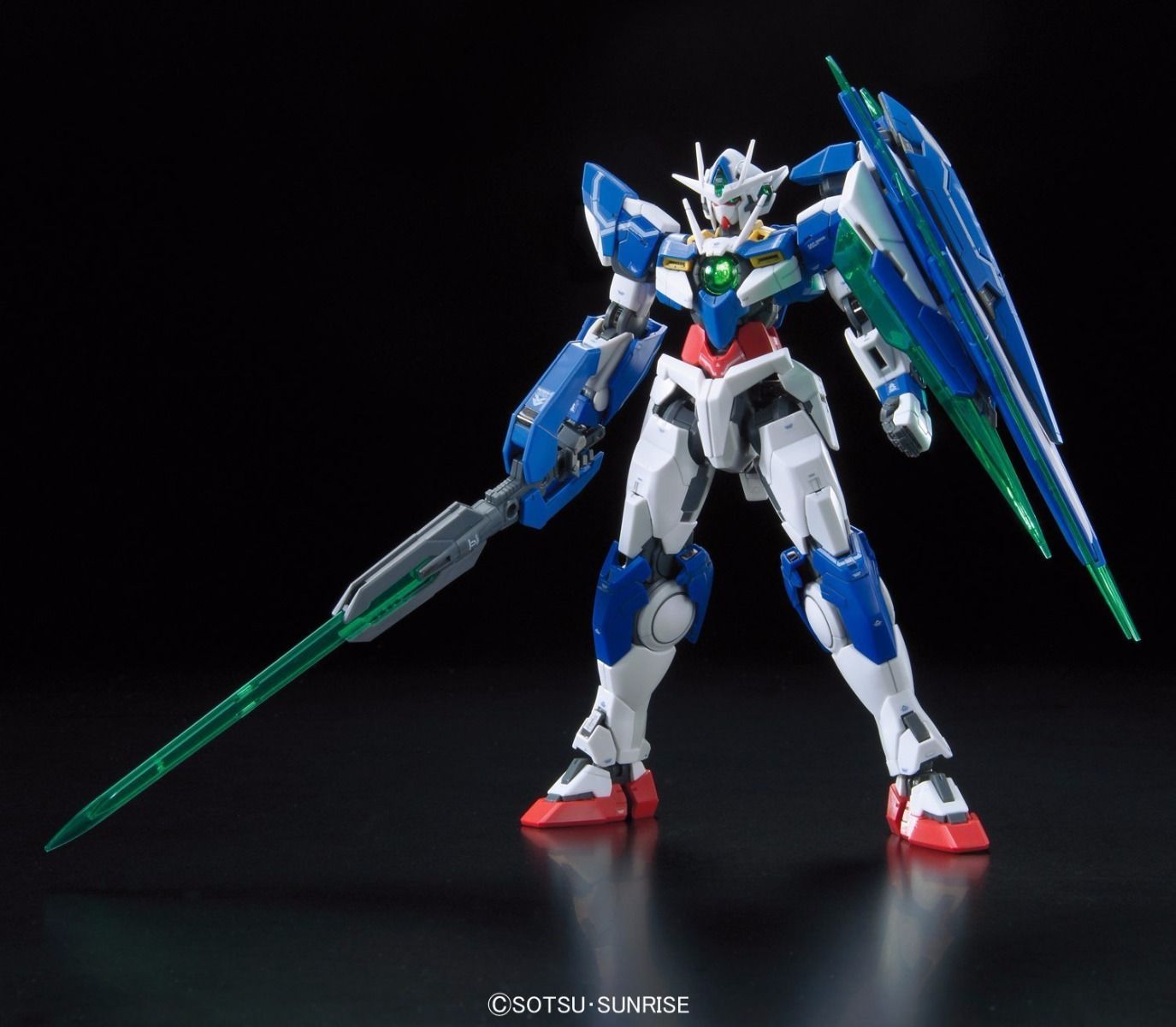 Bandai Hobby: Gundam 00 - RG 1/144 00 QAN[T] Model Kit #21