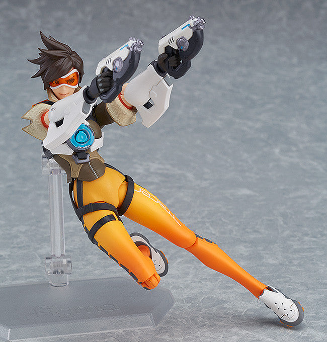 figma: OVERWATCH®- Tracer