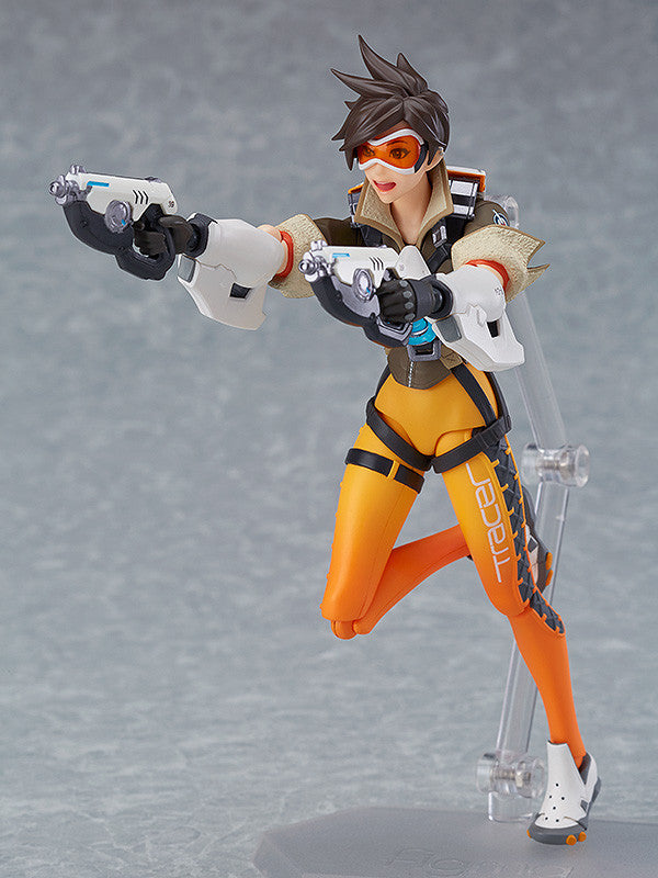 figma: OVERWATCH®- Tracer